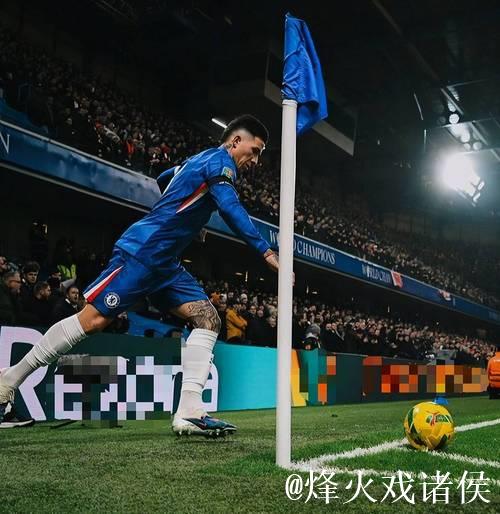 联赛杯-约克雷斯助攻破门加纳乔梅开二度 阿森纳3-2险胜切尔西 联赛杯-约克雷斯助攻破门加纳乔梅开二度 阿森纳3-2险胜切尔西