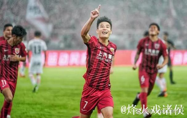 亚冠-颜骏凌点球失守 上海海港0-4惨败神户胜利船 亚冠-颜骏凌点球失守 上海海港0-4惨败神户胜利船